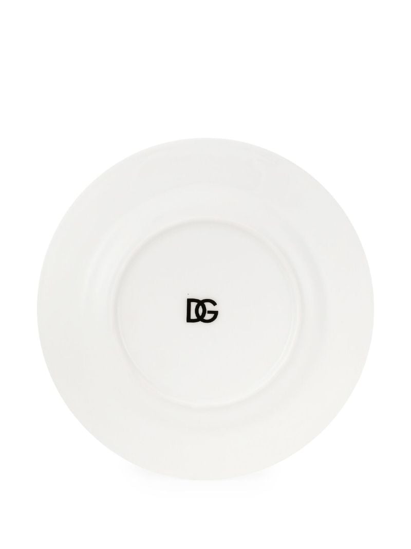 White Dg Plates Set