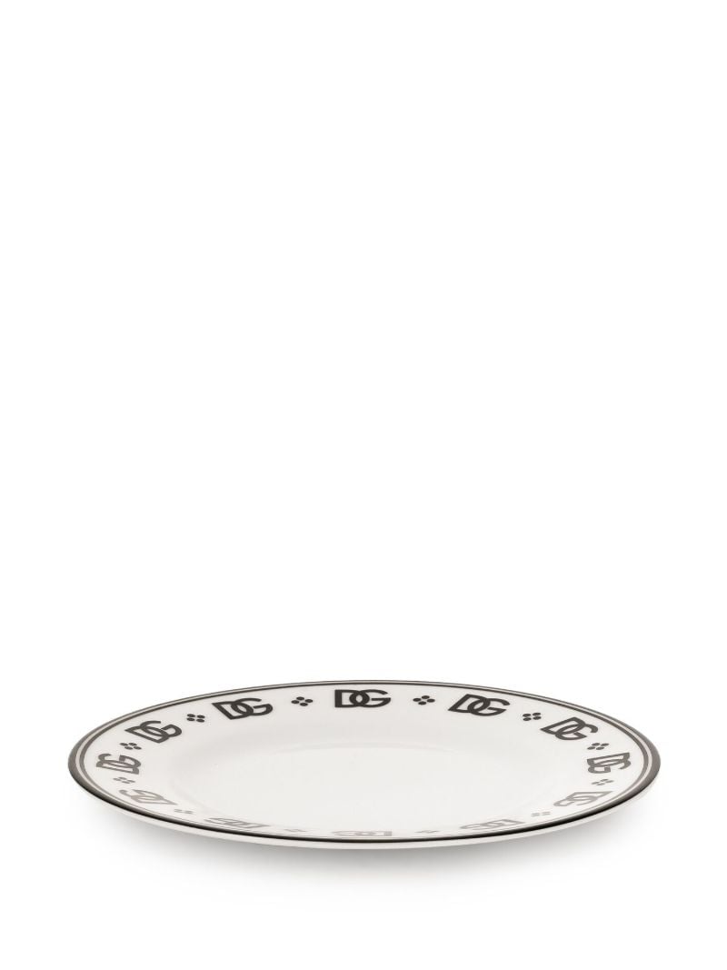 White Dg Plates Set
