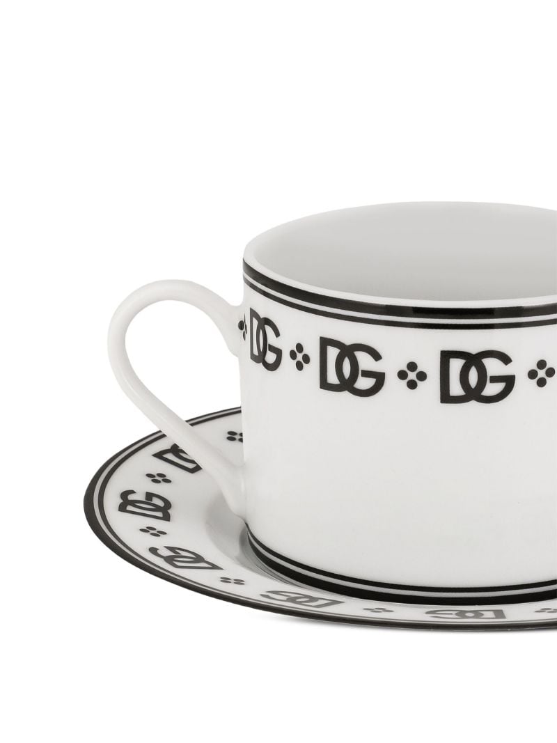White Dg Tea Set