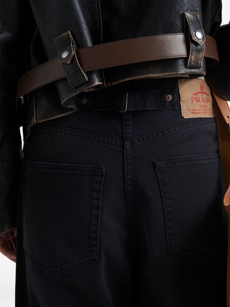 Wide-leg Jeans