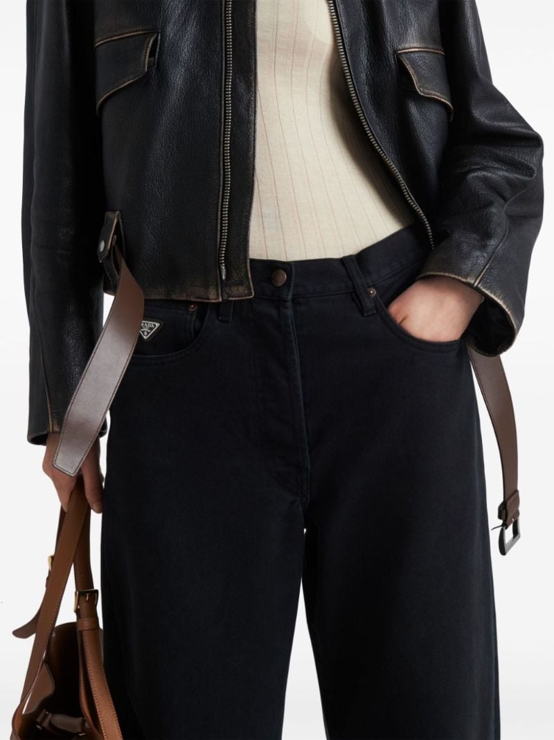 Wide-leg Jeans