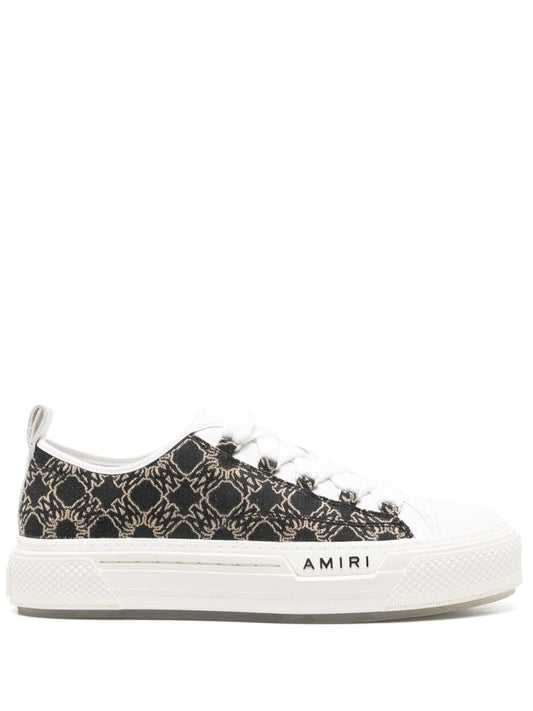Low-top Sneakers