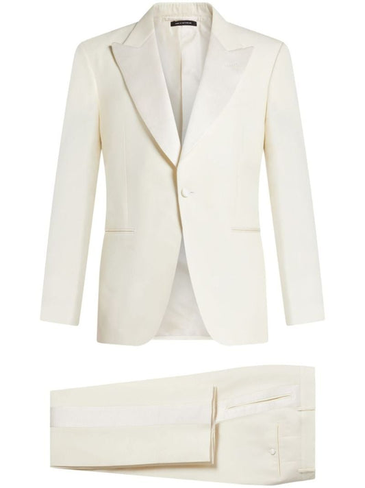 White Single-breasted Suit