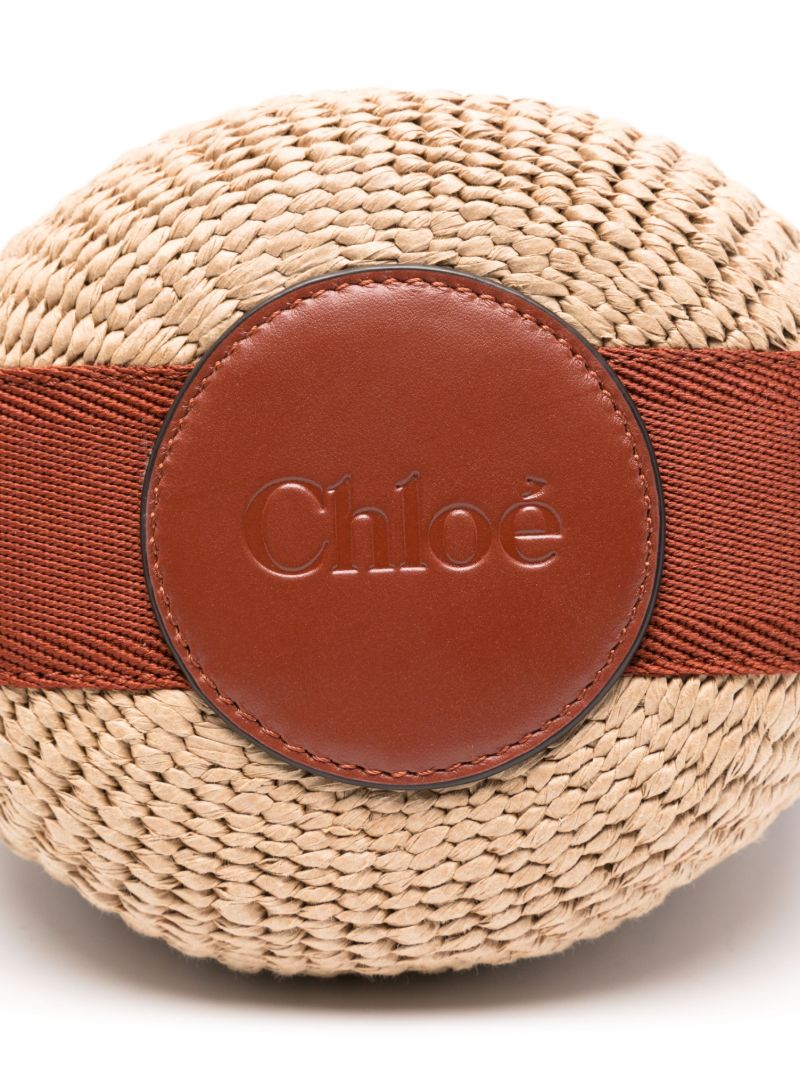 Small Horse Medal Basket Shoulder Bag