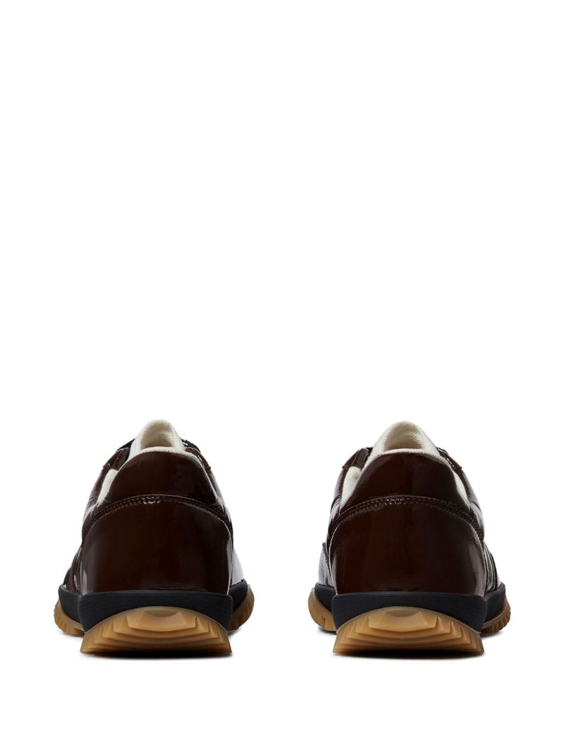 S-wave Sport Sneakers