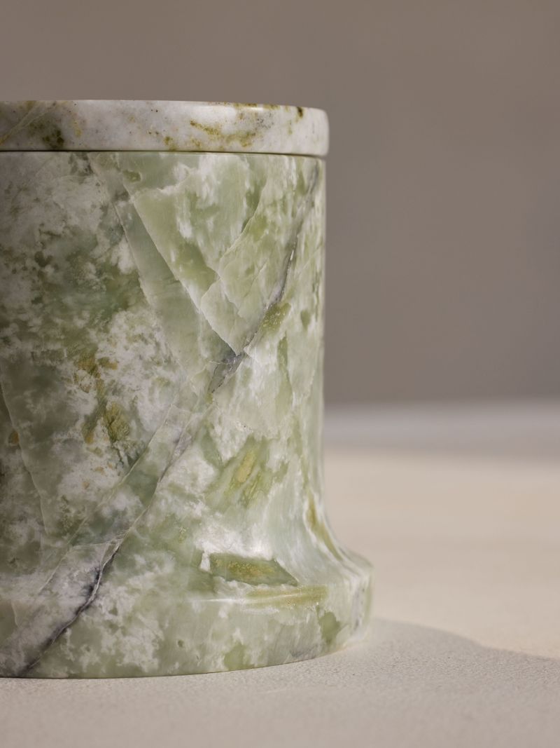 Sicilian Thyme Marble Candle 250g