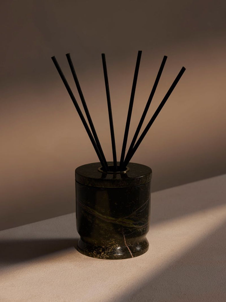 Leather & Oud Forest Green Diffuser (150ml)
