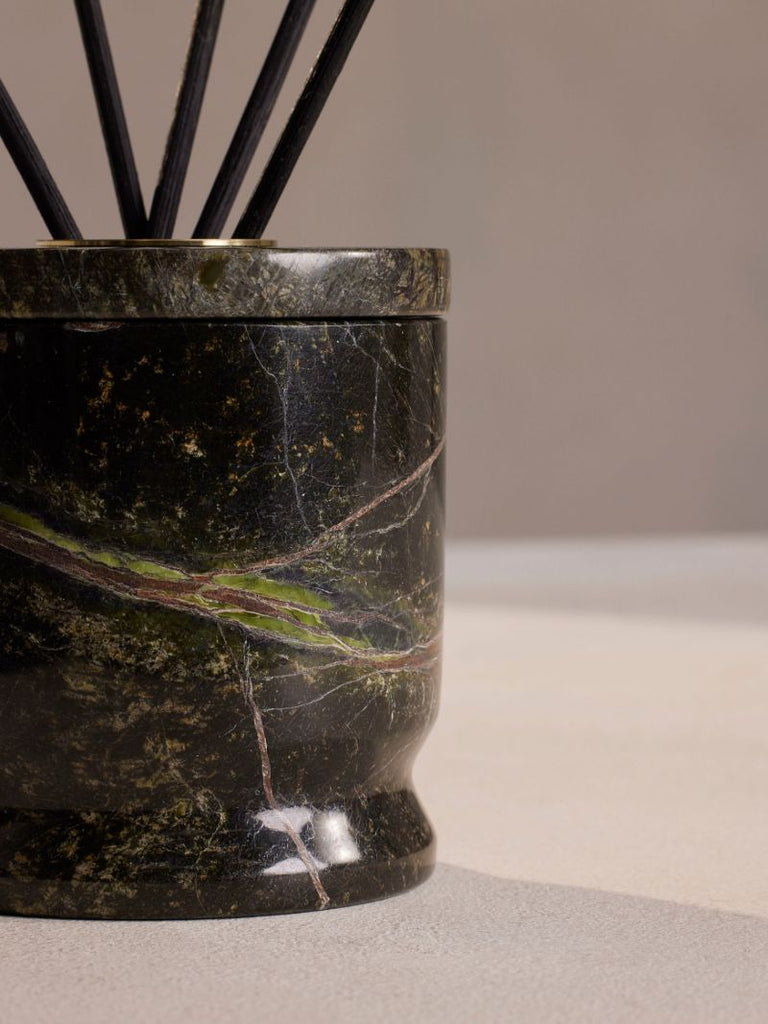 Leather & Oud Forest Green Diffuser (150ml)
