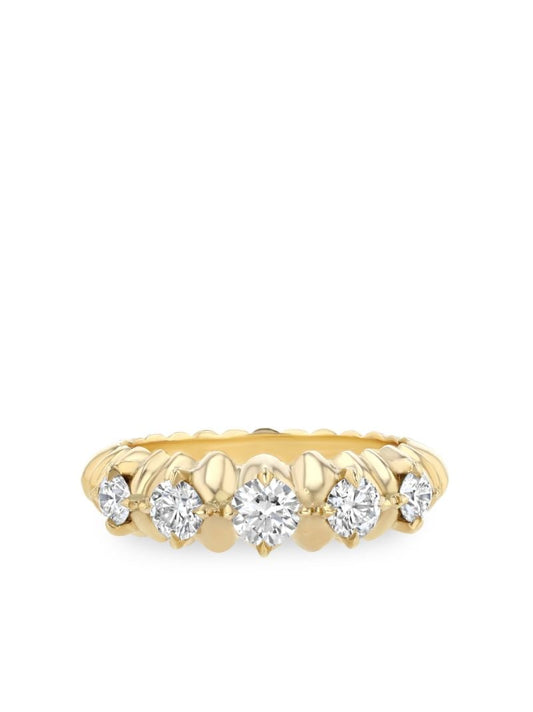 18k Yellow Gold Graduated Diamond Ring