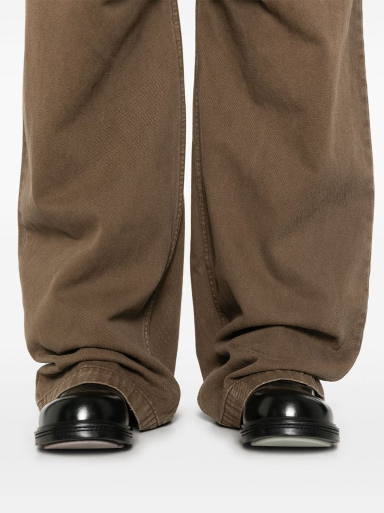 Wide-leg Jeans