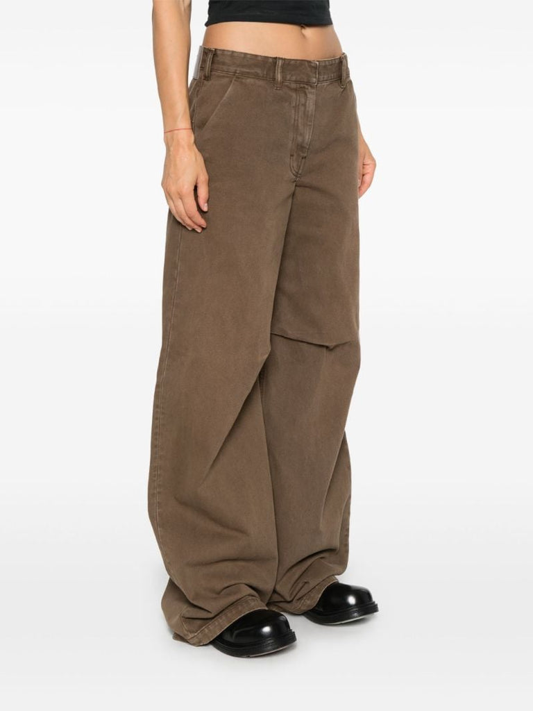 Wide-leg Jeans