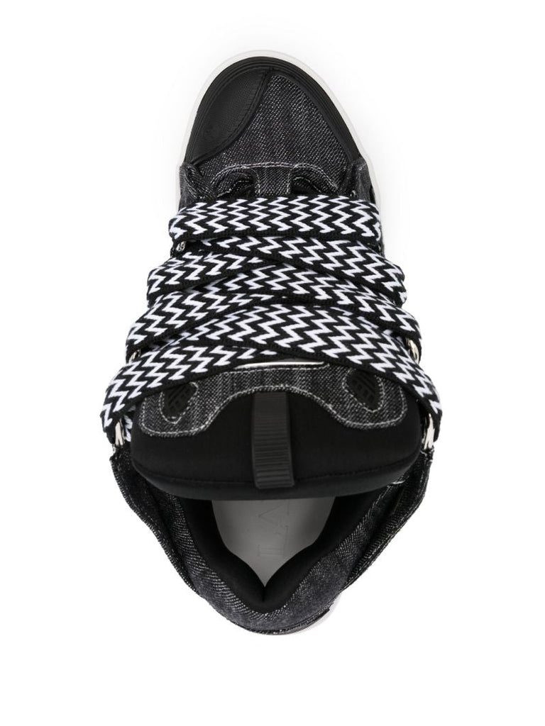 Curb Sneakers