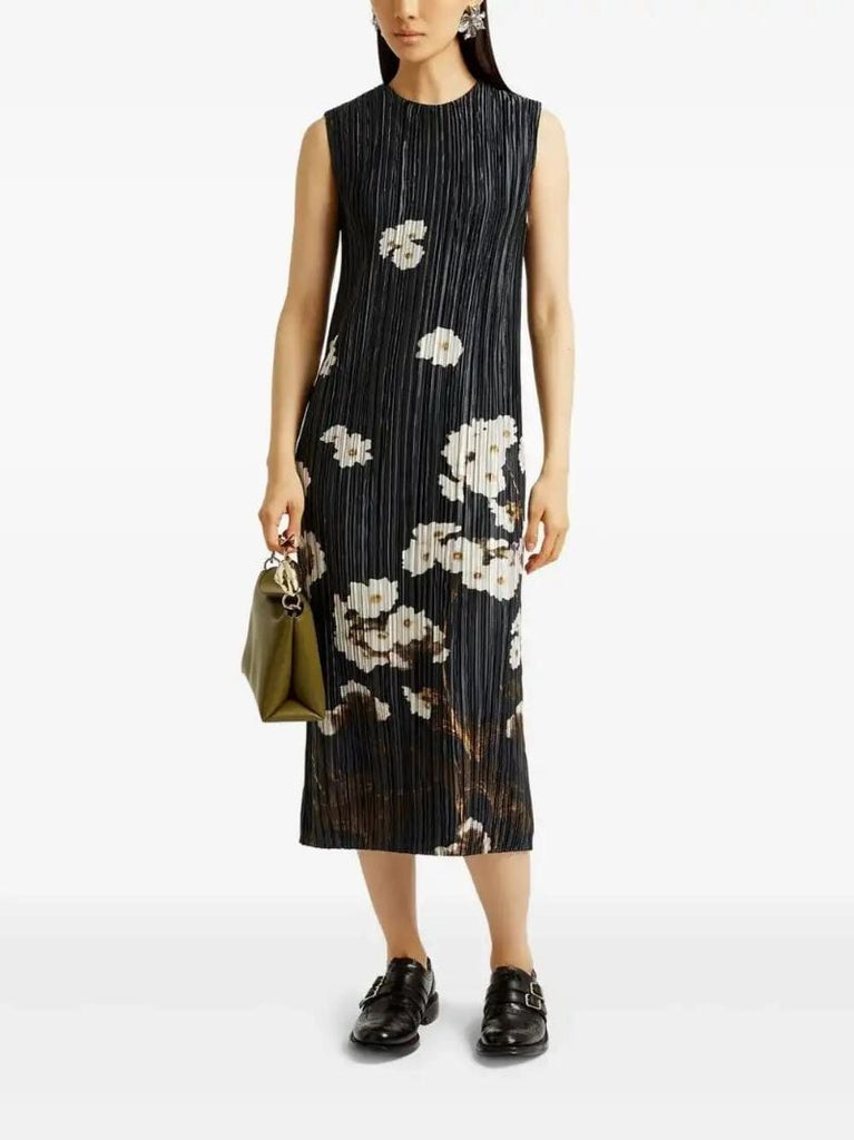 Black Pleated Dress