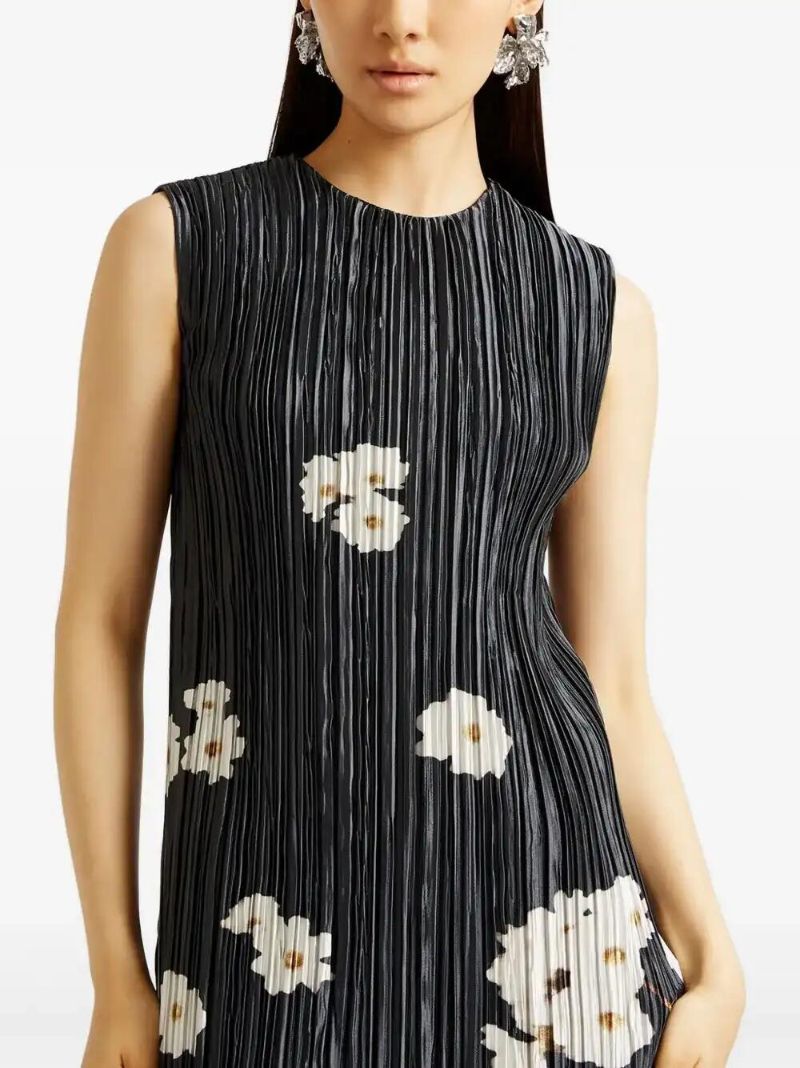 Black Pleated Dress
