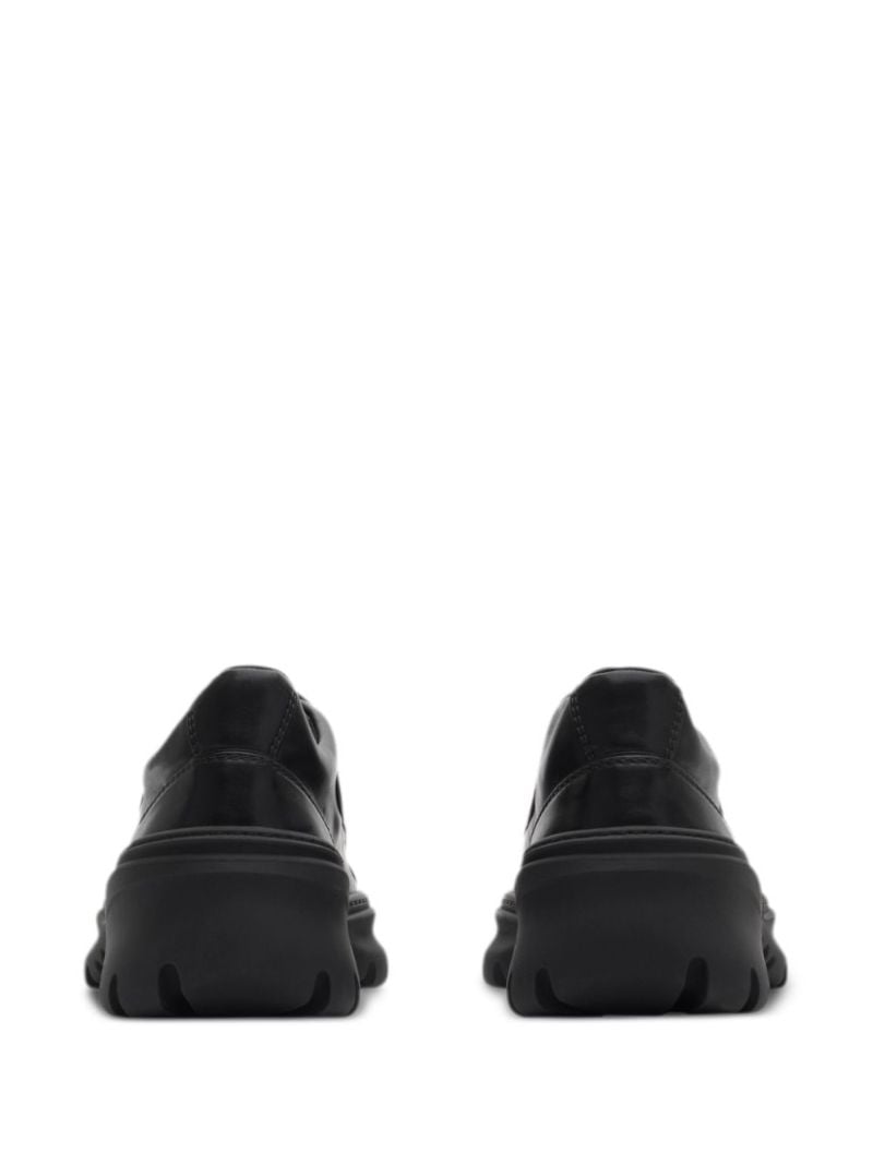 Black Scoot Sneakers