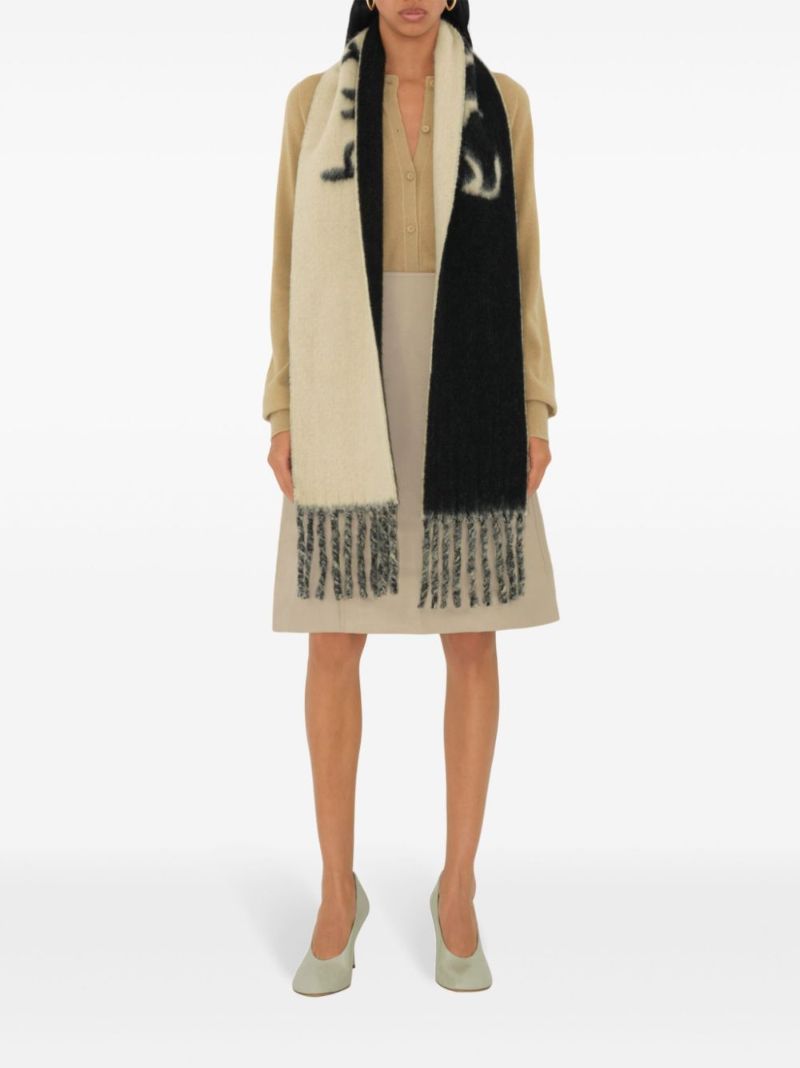 Logo Intarsia Scarf
