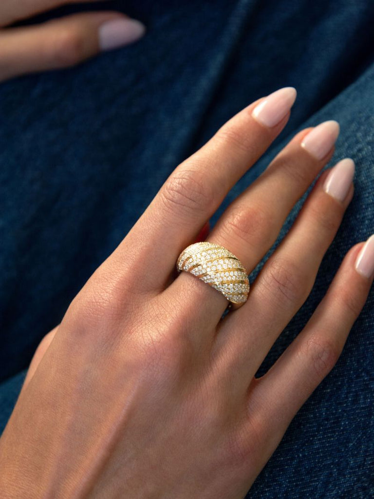 18k Yellow Gold Domed Diamond Ring