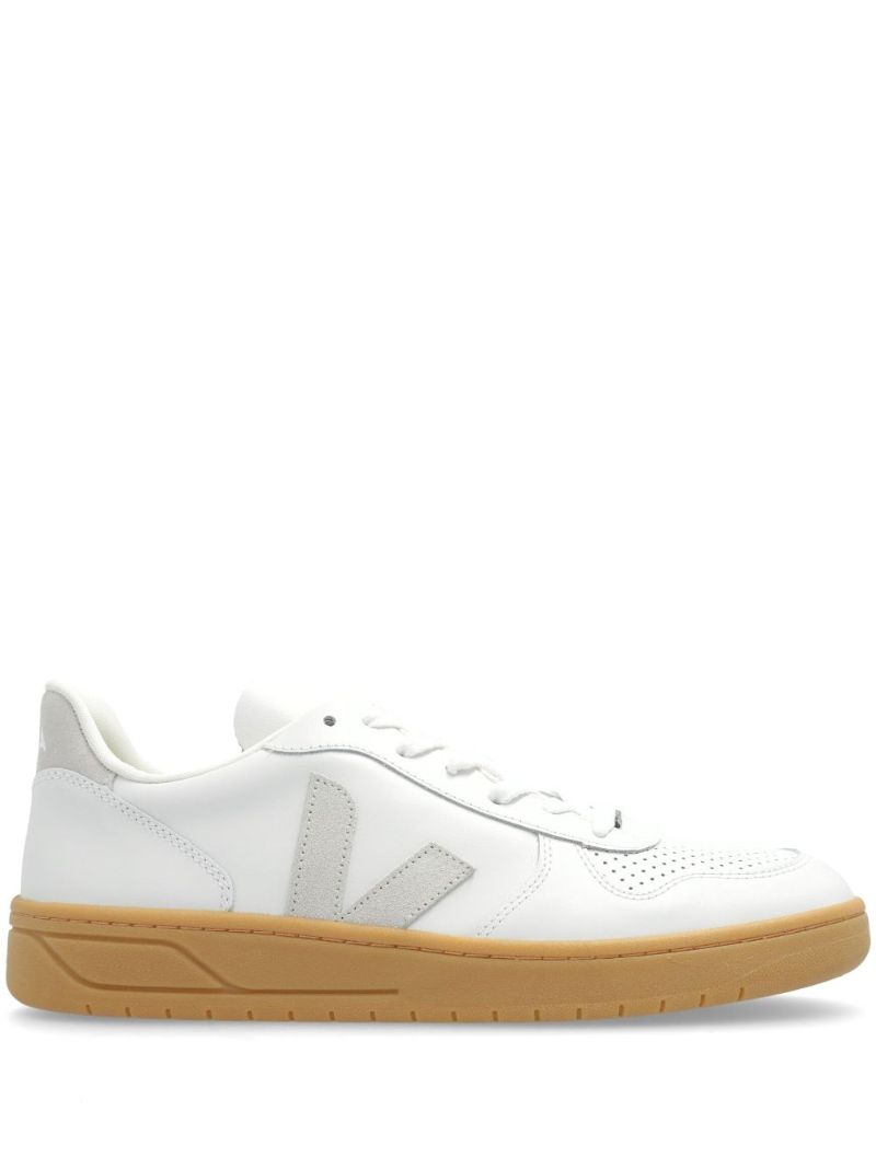 V-10 Sneakers