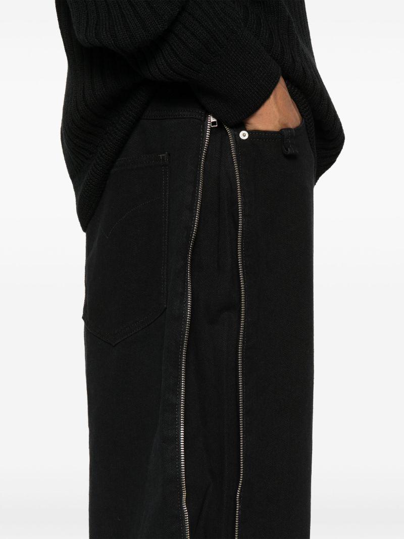 Wide-leg Jeans