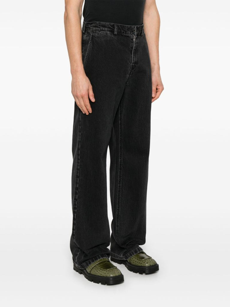 Straight-leg Jeans