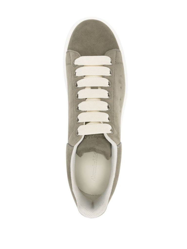 Oversized Sneakers