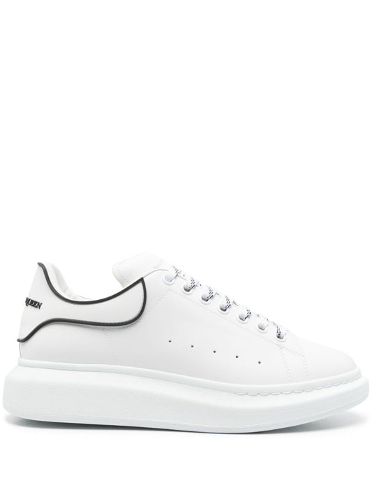 Larry Sneakers