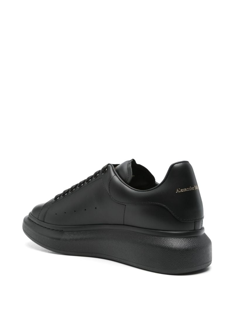 Larry Sneakers
