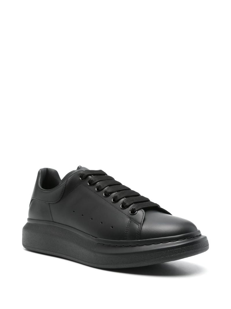 Larry Sneakers