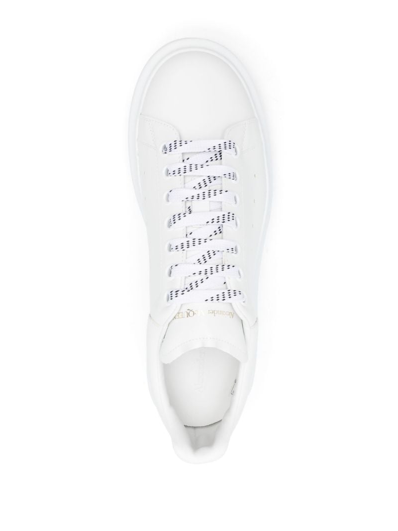 Larry Sneakers