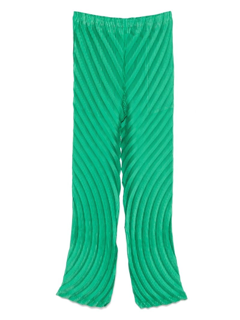 Nuance Pleats Solid Trousers