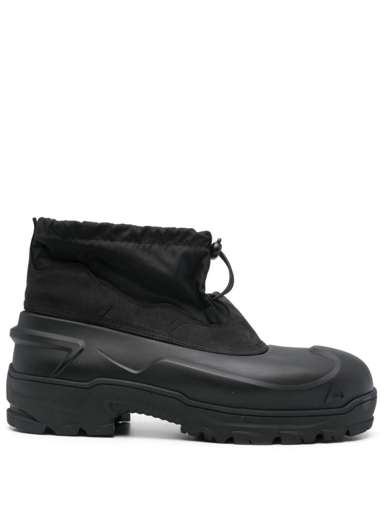 Low-top Boots