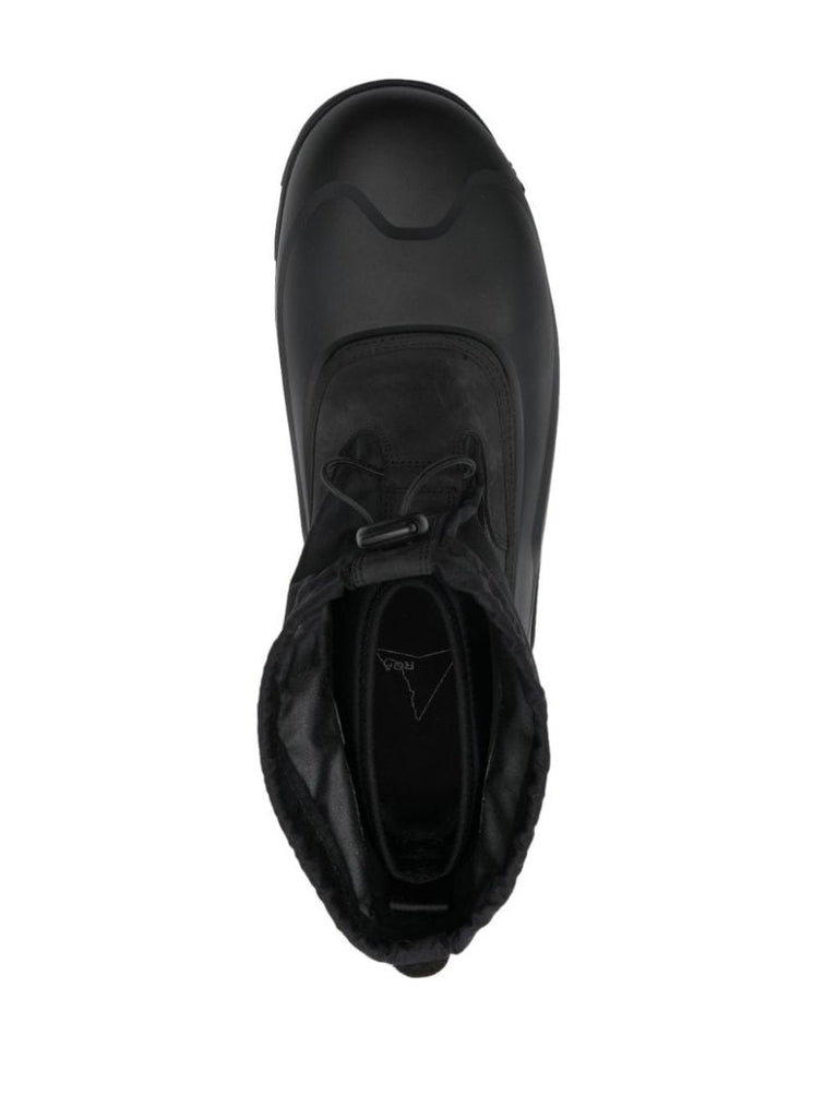 Low-top Boots