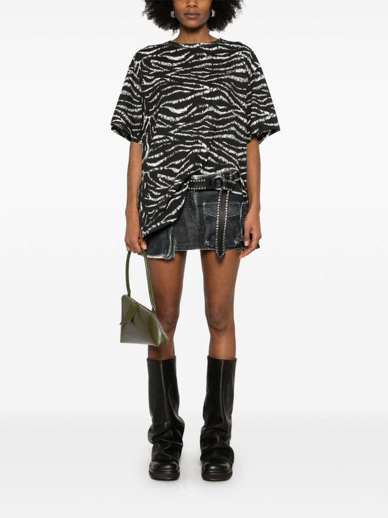 Black Zebra-print T-shirt