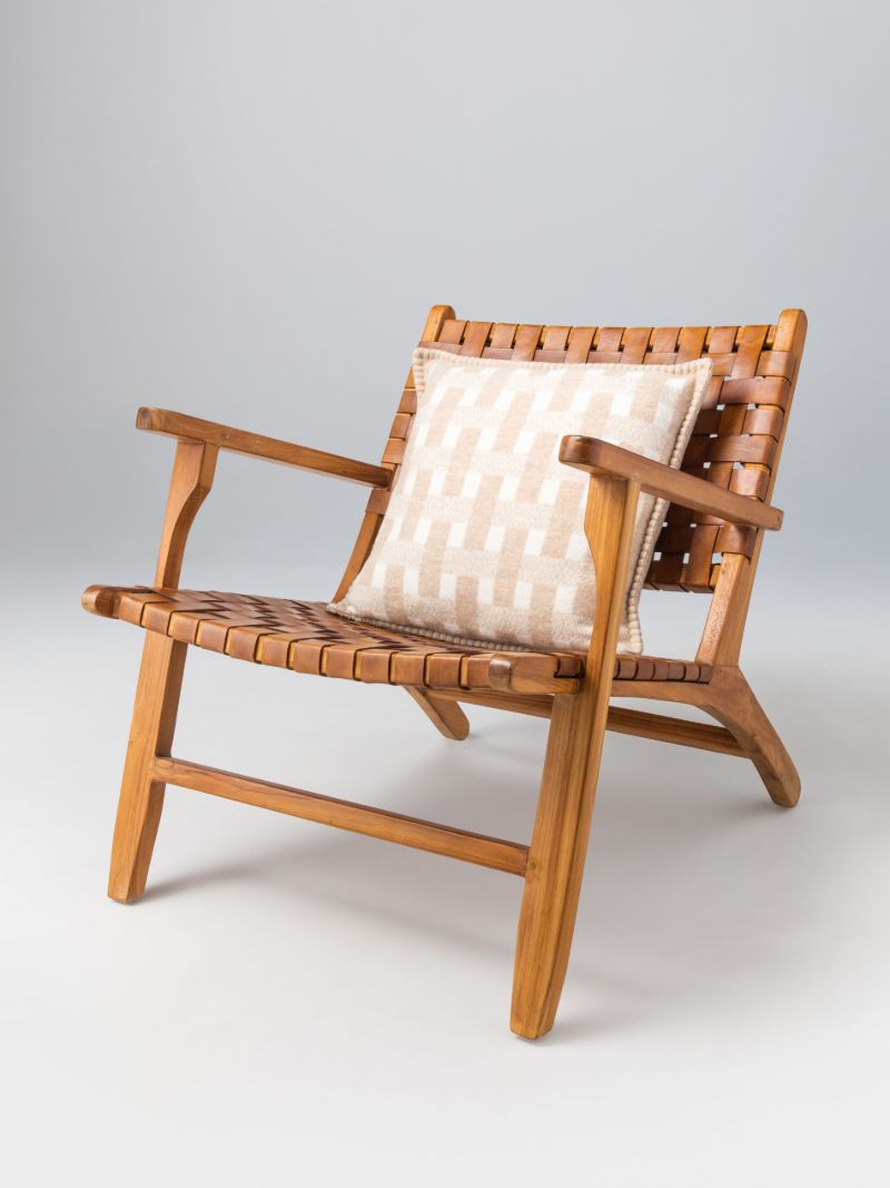 Stitched Basketweave Cushion