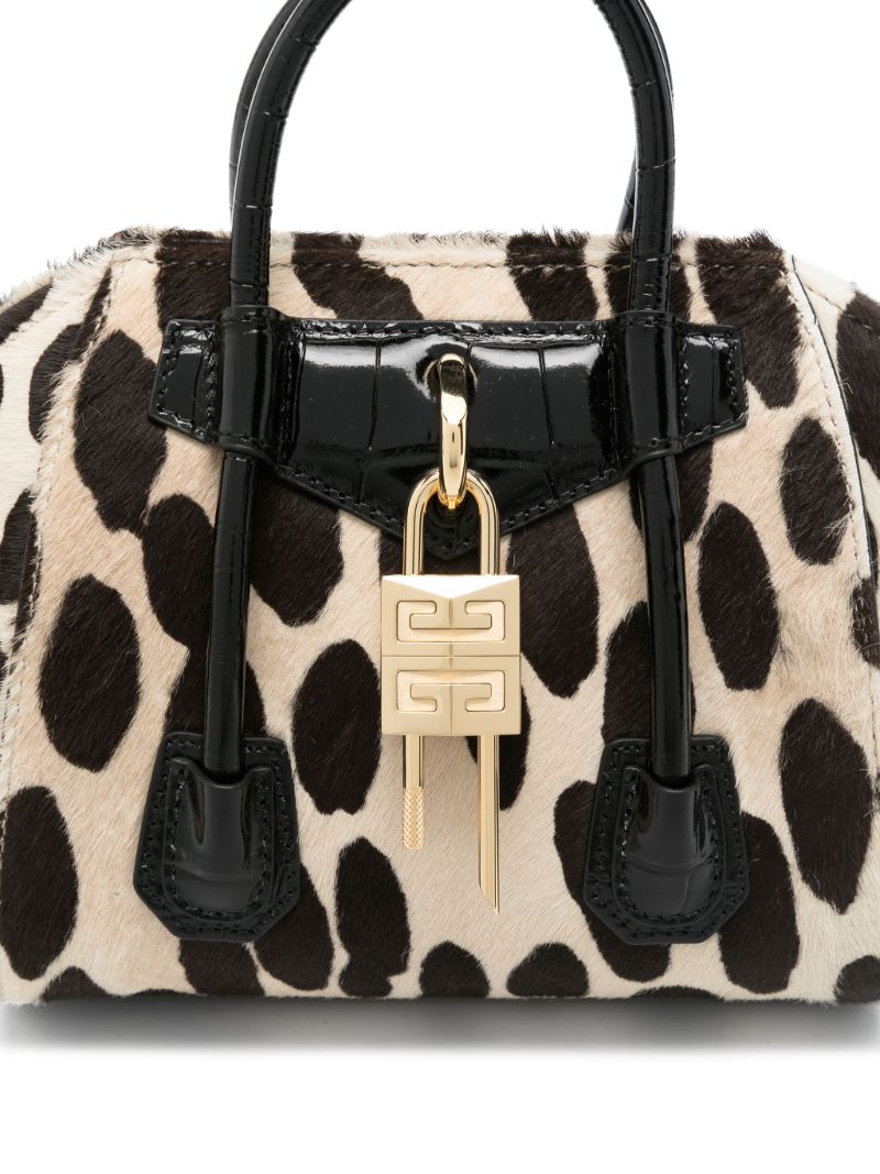 Antigona Lock Tote Bag