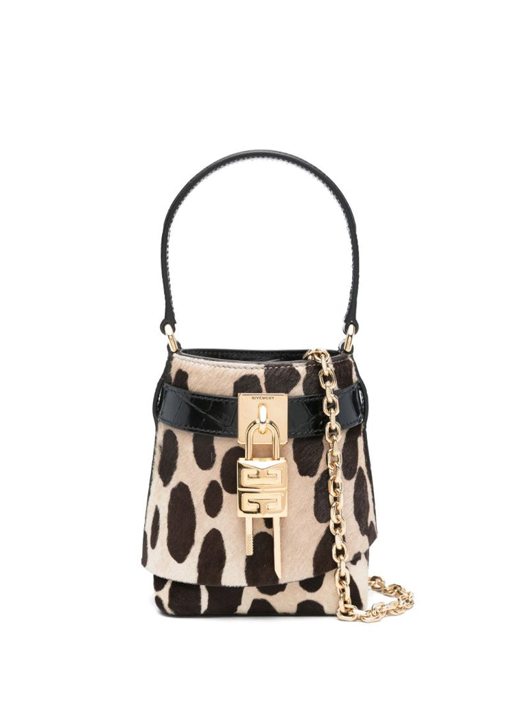 Black Shark Lock Bucket Bag