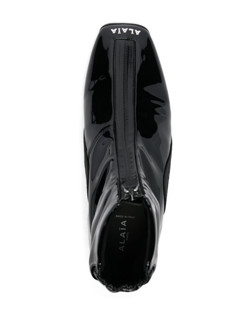Black La Sneakers