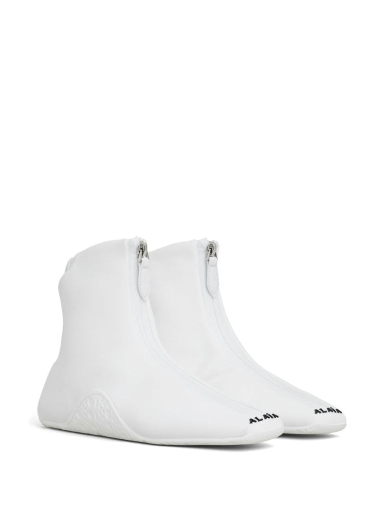 White La Sneakers