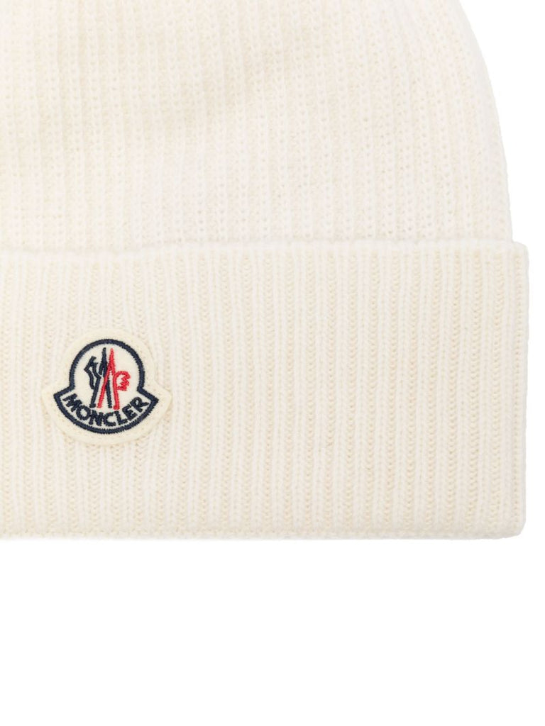Logo-appliquÃ_x0083_Â© Beanie