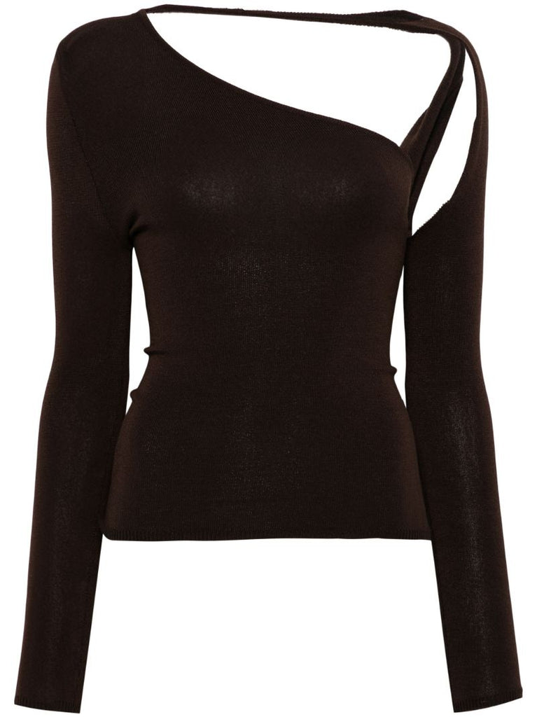 Half Off-shoulder T-shirt