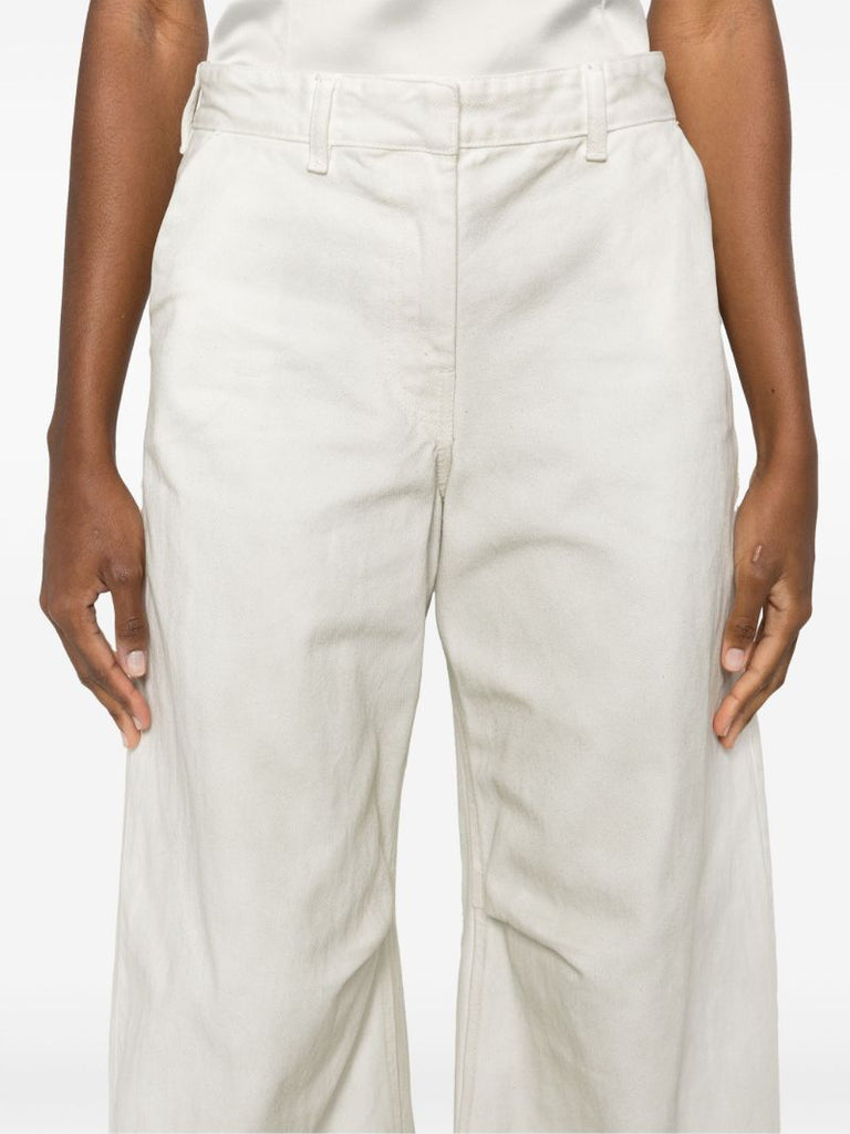 Wide-leg Jeans