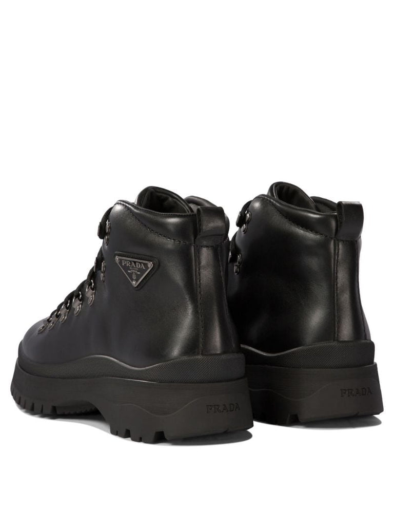 Triangle-logo Boots
