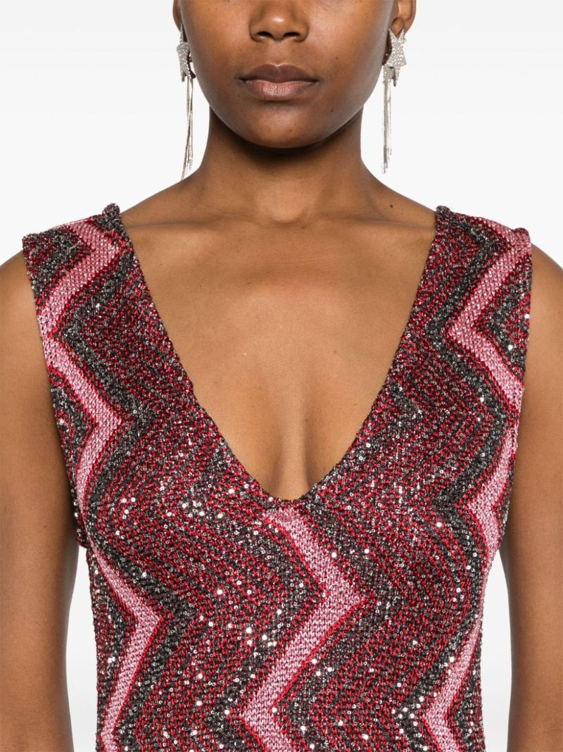 Zig-zag Plunging-neckline Gown