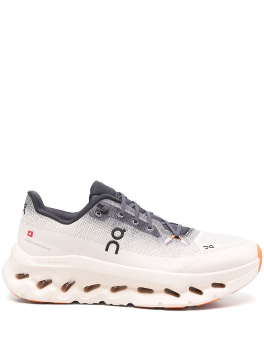Cloudtilt Sneakers