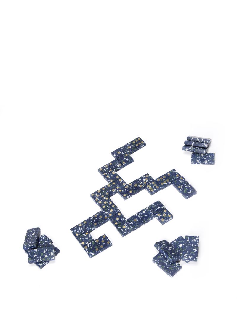 Pietra Dominoes