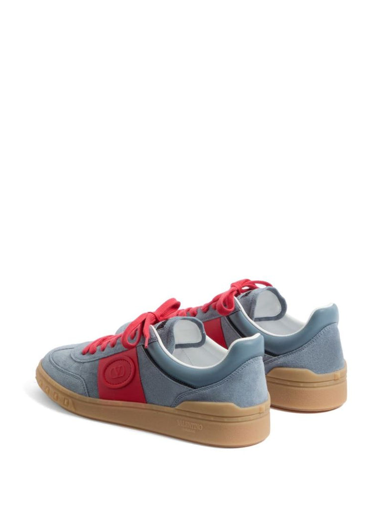 Upvillage Sneakers