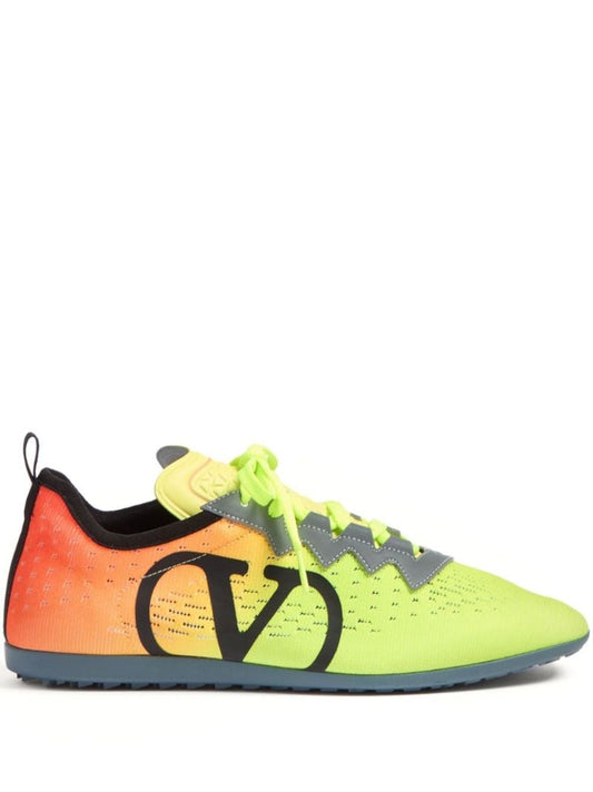 Chromathon Sneakers