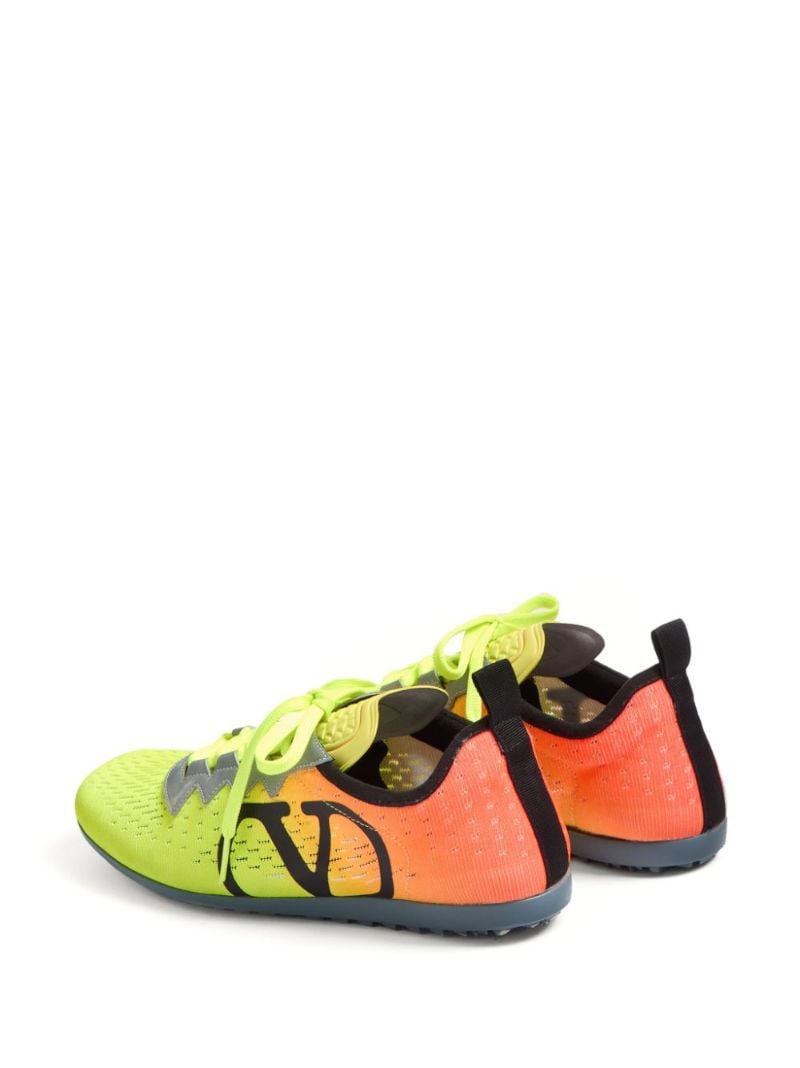 Chromathon Sneakers