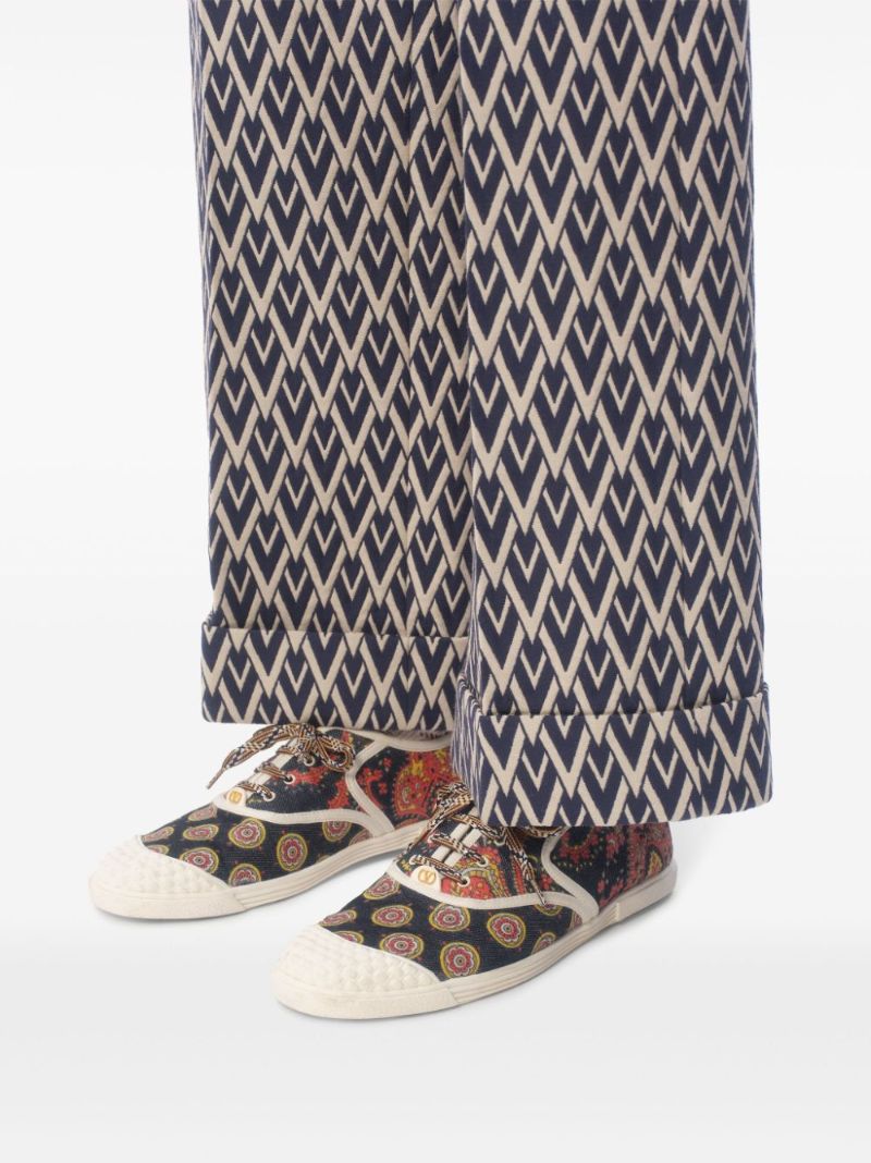 Bay By Bay Sneakers