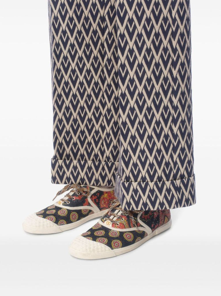 Bay By Bay Sneakers